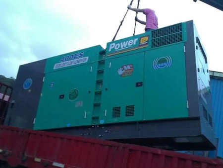 平度柴油发电机组转速不稳定时，如何对发动机进行维护？