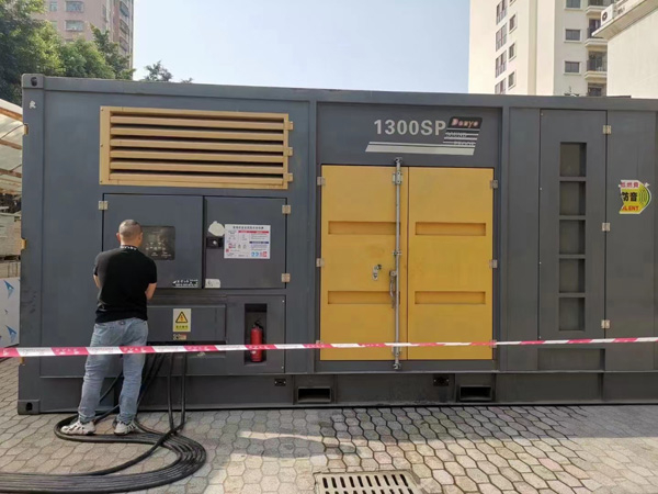 平度500KW发电机组冬季应该配多大的启动电瓶？